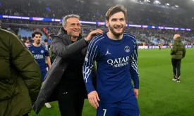 Arsenal Pursuing PSG Star Kvaratskhelia, Manchester United Eyes Newcastle's Hall