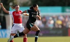Arsenal Set to Break World Record Transfer Fee for Liverpool's Olivia Smith