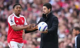 Arsenal's Risky Transfer Window Bets: Impact on Premier League Hopes