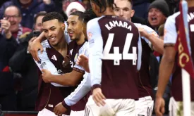 Aston Villa Defeats Manchester United 2-1 in Premier League Showdown