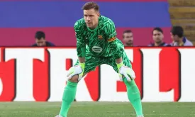 Barcelona's Ter Stegen Trains Alone Amid Uncertain Future