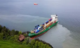 Cargo Ship Stranded Meters from Home in Norway: Unprecedented Incident in Trondheim