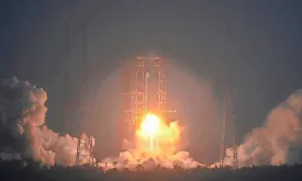 China's Rocket Launch Draws Tourists to Hainan Island