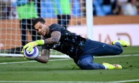 Éderson Confirms Commitment to Manchester City, Dismisses Exit Rumors