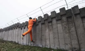 Eleven Prisoners Escape from New Orleans Jail Through Hole in Wall