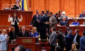 Government Falls in Romania Following Confidence Vote Failure