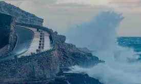 Heavy Storm Hits Mallorca: Risk of Monster Waves