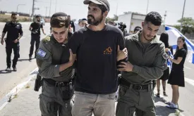 Israeli Protesters Attempt to Block Humanitarian Aid Delivery to Gaza, Two Arrested
