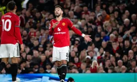 Leeds Upset Manchester United at Old Trafford Amidst Title Ambitions Struggle