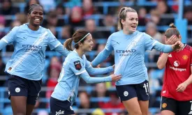 Man City Dominates Manchester Derby, Threatens Chelsea's WSL Reign