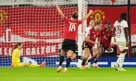 Manchester United Defeats PSG 2-1 in Women's Champions League Clash