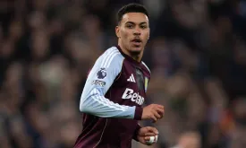 Manchester United's Michael Carrick Recommends Morgan Rogers as Summer Transfer Target