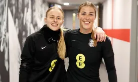 Mary Earps' Book Sparks Controversy with Ex-England Teammate Hannah Hampton