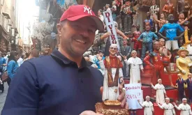 Naples Entrepreneurs Capitalize on Pope Leo XIV's Popularity with Unique Figurines