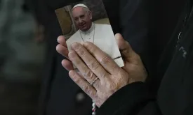 Pope's Recovery Progress in Hospital