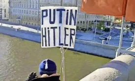Protester Jumps from Bridge after Anti-Putin Demonstration in Moscow
