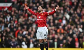 Should Manchester United Extend Bruno Fernandes' Contract Amid MVP Performance?