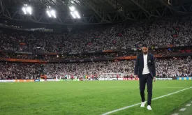 Should Manchester United Keep or Replace Manager Ruben Amorim?