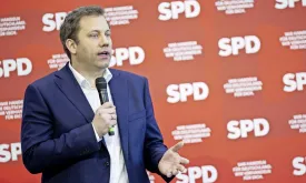 SPD Leader Calls for Investigation into Possible Ban on AfD in New German Government