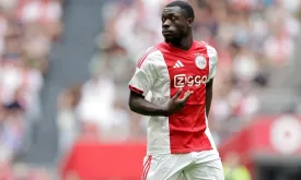 Sunderland Signs Dutch Striker Brian Brobbey from Ajax in £25 Million Deal