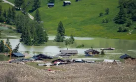 Swiss Villages Prepare for Evacuation Due to Avalanches