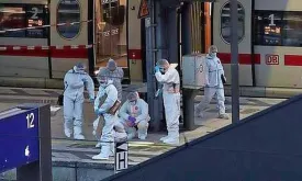 Syrian Refugee hailed as hero for stopping knife attacker in Hamburg