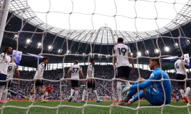 Tottenham Faces Relegation Threat After Defeat to Nottingham Forest