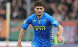 Wrexham Signs New Zealand Defender Liberato Cacace from Empoli