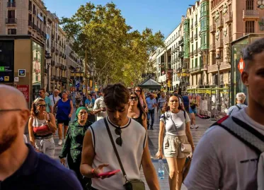 Airbnb Ordered to Remove 65,000 Illegal Holiday Rentals in Spain