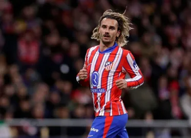 Antoine Griezmann Extends Contract with Atlético Madrid Until 2027