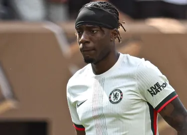 Arsenal Pursuing Noni Madueke from Chelsea in Potential Swap Deal Rumors
