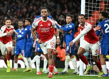 Arsenal Wins Ugly vs. Chelsea; Bayern Nears Bundesliga Title