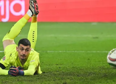 Bournemouth Signs Djordje Petrovic from Chelsea on Five-Year Deal