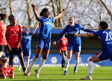 Chelsea and Man United Aim for League Cup Success in Final Showdown