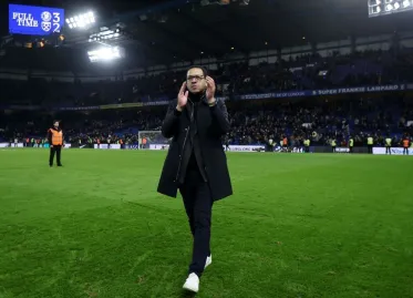 Chelsea's Rosenior Earns Respect with Winning Streak