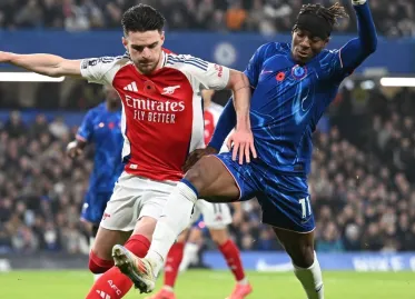Declan Rice Defends Noni Madueke Against Social Media Backlash