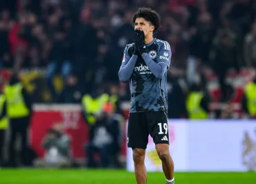 Eintracht Frankfurt Struggles Without Star Strikers Ekitike and Marmoush