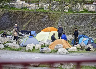 EU Proposal: Sending Asylum Seekers to Safe Countries Outside the EU for Procedures and Shelter