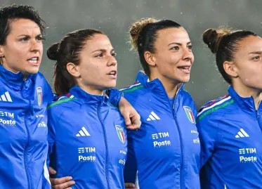 Italy's Women's Football: From Amateurs to Professionals at Euro 2025