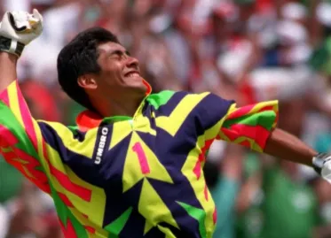 Jorge Campos' Iconic '90s Goalkeeper Kits: The Story Behind the Designs