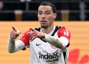 Liverpool Completes Signing of Hugo Ekitike from Eintracht Frankfurt
