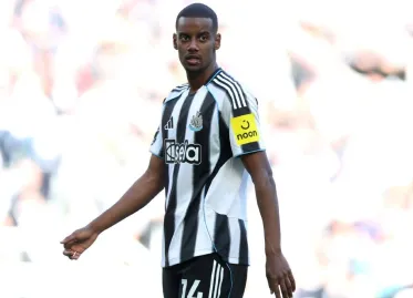 Liverpool Pursuing Alexander Isak: Latest Transfer Rumors