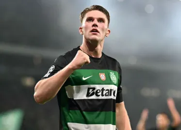 Man Utd Considering Osimhen Amid Gyökeres Transfer Rumors