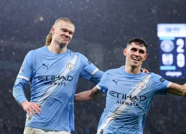 Manchester City Win Big to Keep Premier League Title Race Alive