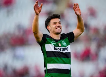 Manchester United Eye Pedro Goncalves as Bruno Fernandes Replacement