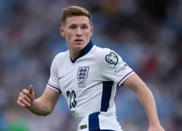 Manchester United Targets Nottingham Forest Midfielder Elliot Anderson in Transfer Move