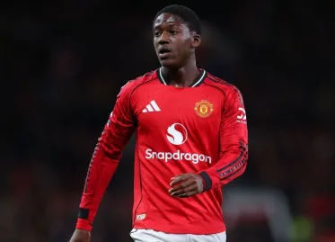 Manchester United's Amorim Defends Decision to Overlook Mainoo