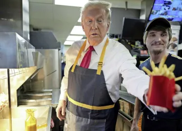 Mobile McDonald's Brought in for Donald Trump in Saudi Arabia