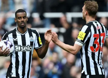 Newcastle's Dan Burn Expresses Concern Over Alexander Isak's Potential Departure Amid Liverpool Interest