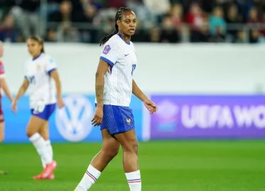 OL Lyonnes Sign PSG Forward Marie-Antoinette Katoto on Four-Year Deal